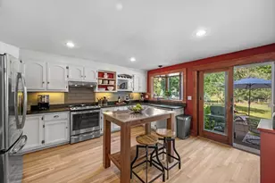 67 Pond St, Georgetown, MA 01833 - Photo 12