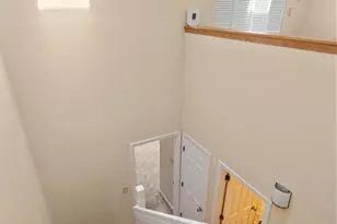 8 Turning Mill Ln, Quincy, MA 02169 - Photo 18
