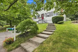 123 Eastman Ave, Swampscott, MA 01907 - Photo 2