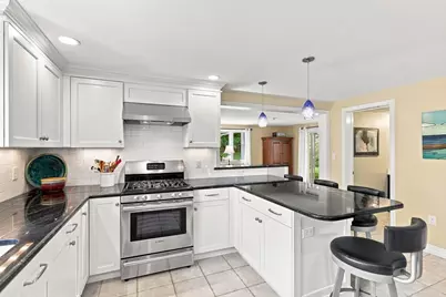 123 Eastman Avenue, Swampscott, MA 01907 - Photo 12