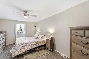 55 Friendship St, Billerica, MA 01821 - Photo 16