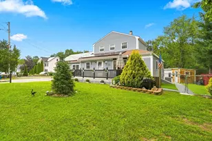 55 Friendship St, Billerica, MA 01821 - Photo 2