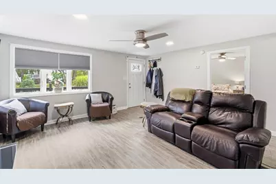 55 Friendship St, Billerica, MA 01821 - Photo 8
