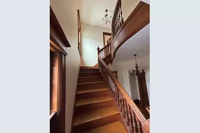 88 June St, Worcester, MA 01602 - Photo 10