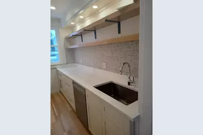 28 Ekman St #3, Worcester, MA 01607 - Photo 8