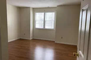 74 Tennis Plaza Rd, Dracut, MA 01826 - Photo 12