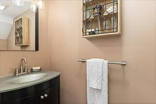 100 Merrimack Ave, Dracut, MA 01826 - Photo 8