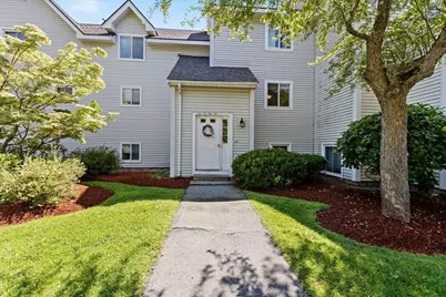 100 Merrimack Ave #77, Dracut, MA 01826 - Photo 2
