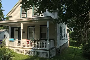 48 Railroad St, Amherst, MA 01002 - Photo 2