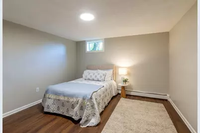 110 Low St, Newburyport, MA 01950 - Photo 20