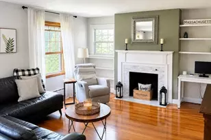 100 Sutton Hill Rd, North Andover, MA 01845 - Photo 8