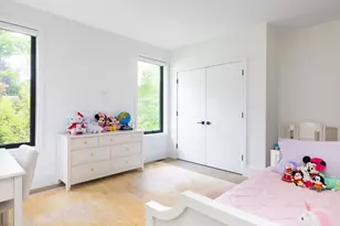 221 Gardner Rd, Brookline, MA 02445 - Photo 16