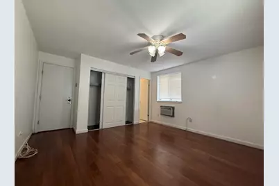 35 Washington St #3, Medford, MA 02155 - Photo 10