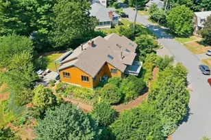 19 Curve St, Wakefield, MA 01880 - Photo 2