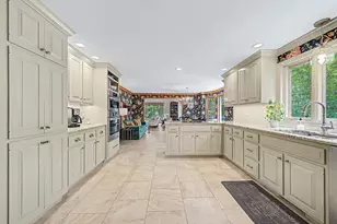 8 Erika Dr, Hopkinton, MA 01748 - Photo 6