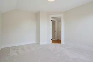 30 Barrett Ave, Worcester, MA 01605 - Photo 22