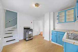 90 Middlesex St, Haverhill, MA 01835 - Photo 8