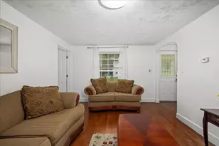 6 Oakwood Ave, Auburn, MA 01501 - Photo 18