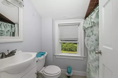 6 Oakwood Ave, Auburn, MA 01501 - Photo 26