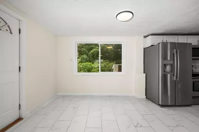 6 Oakwood Ave, Auburn, MA 01501 - Photo 14