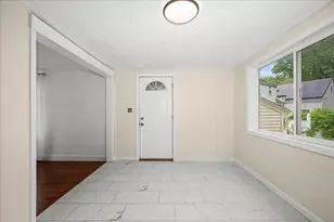 6 Oakwood Ave, Auburn, MA 01501 - Photo 12