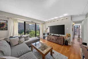 55 Sewall Ave, Brookline, MA 02446 - Photo 2
