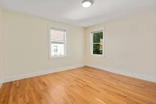 30 Willow St, Newton, MA 02459 - Photo 6