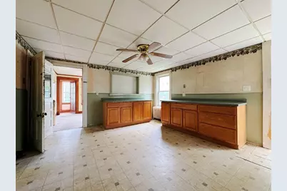 58 Emerald St, Winchendon, MA 01475 - Photo 8