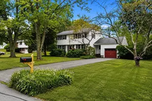 4 Heard Dr, Ipswich, MA 01938 - Photo 2
