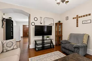 320 Davis St, New Bedford, MA 02746 - Photo 34