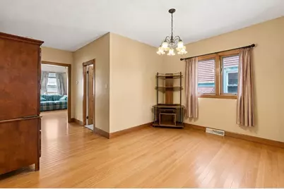 320 Davis Street, New Bedford, MA 02746 - Photo 6