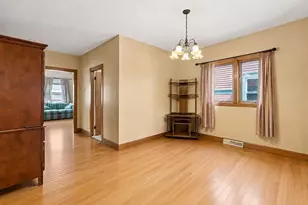 320 Davis St, New Bedford, MA 02746 - Photo 6