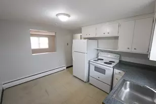 12 Essex St, Quincy, MA 02171 - Photo 2