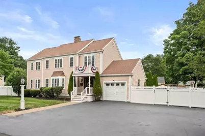 34 Edward Ave., Lynnfield, MA 01940 - Photo 2
