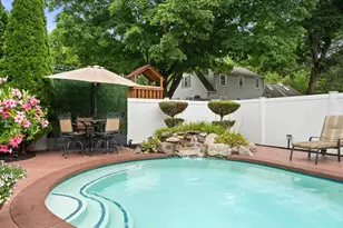 34 Edward Ave, Lynnfield, MA 01940 - Photo 4