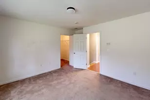 347 Main St, Townsend, MA 01469 - Photo 16