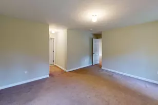 347 Main St, Townsend, MA 01469 - Photo 14