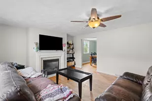 183 E Broadway, Haverhill, MA 01830 - Photo 12
