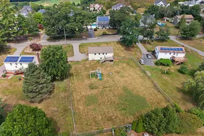 183 E Broadway, Haverhill, MA 01830 - Photo 8
