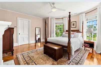 18 Felt St, Salem, MA 01970 - Photo 24