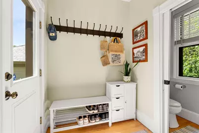 18 Felt St, Salem, MA 01970 - Photo 22