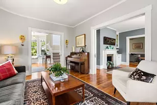 18 Felt St, Salem, MA 01970 - Photo 10