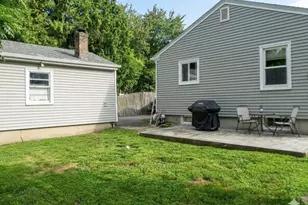 118 Randolph Ave, Tiverton, RI 02878 - Photo 30