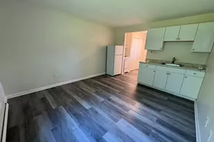 10 Belchertown Rd, Amherst, MA 01002 - Photo 2