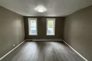 208-210 Bruce St, Lawrence, MA 01841 - Photo 10