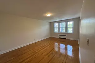 24 Concord Ave, Cambridge, MA 02138 - Photo 2