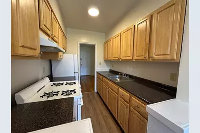 24 Concord Ave #308, Cambridge, MA 02138 - Photo 8