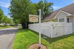 15 Braeburn Ln, Ashland, MA 01721 - Photo 38