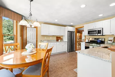 300 E Broadway, Haverhill, MA 01830 - Photo 14