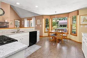 300 E Broadway, Haverhill, MA 01830 - Photo 12